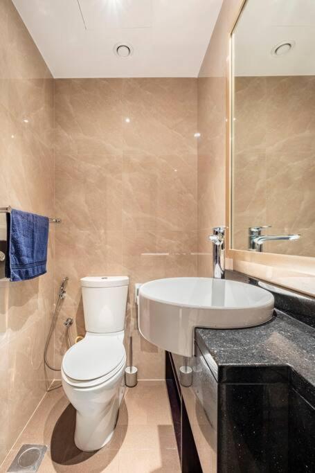 Spacious 1 Bed Huge Balcony Downtown Burj Khalifa Appartement